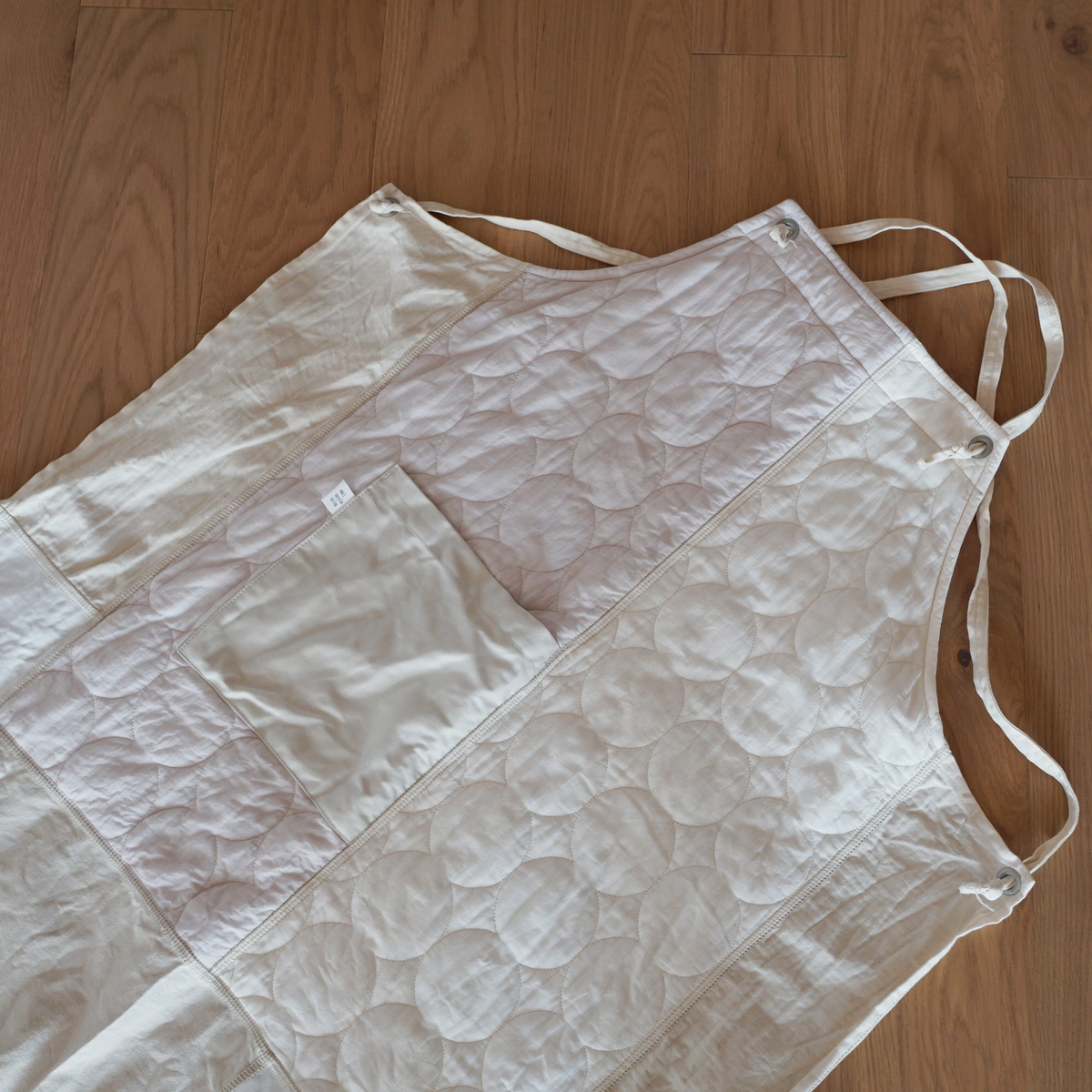 パッチワークエプロン　3sun × Another YARN HOME